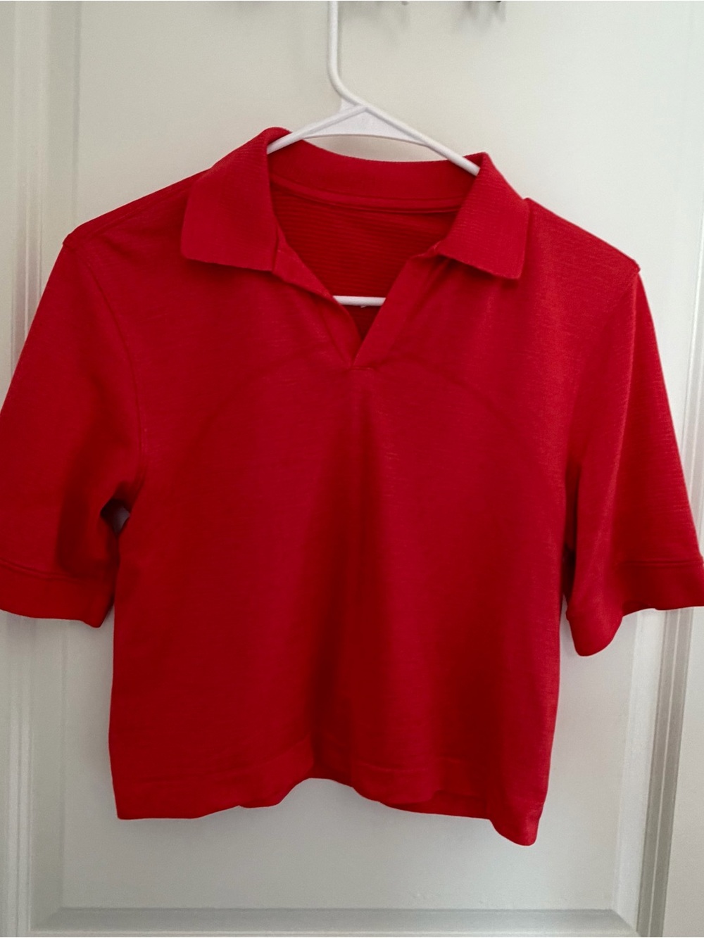 Lululemon Swiftly Tech Relaxed-Fit Crop Polo Shirt size 4 in Red Glow